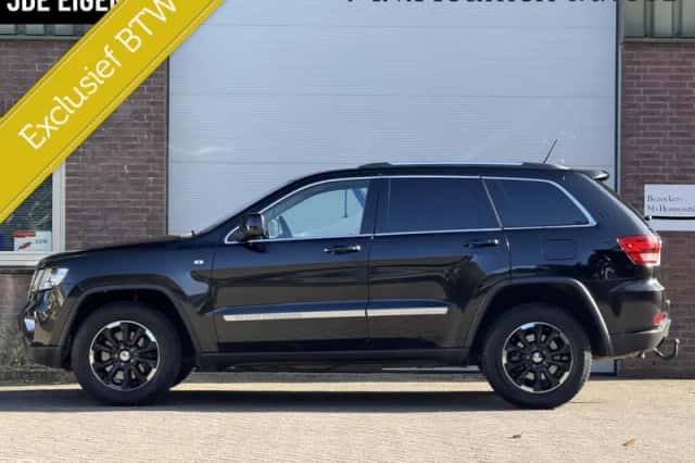 Jeep Grand Cherokee (2013) thumbnail 2