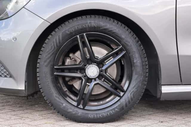 Mercedes-Benz A-Klasse (2014) thumbnail 6