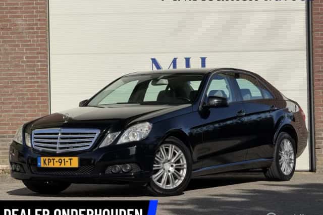 Mercedes-Benz E-Klasse (2009) thumbnail 1