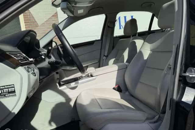 Mercedes-Benz E-Klasse (2009) thumbnail 5