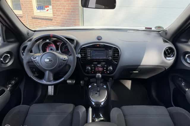 Nissan Juke (2014) thumbnail 4
