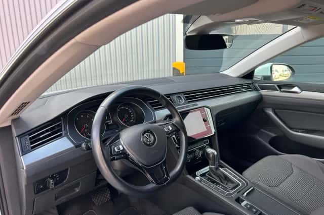 Volkswagen Arteon (2019) thumbnail 6