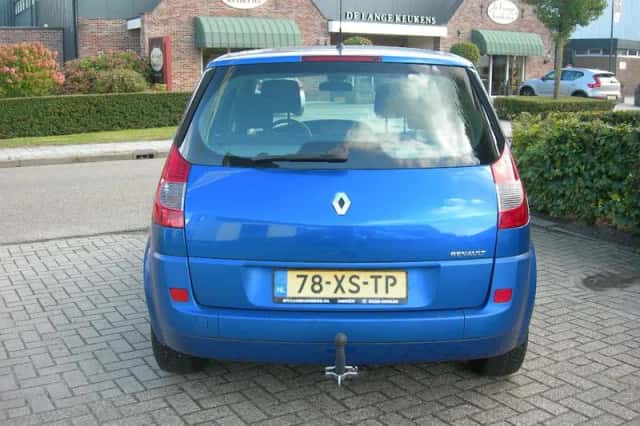 Renault Scénic (2007) thumbnail 3