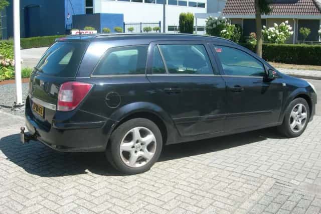 Opel Astra (2007) thumbnail 2