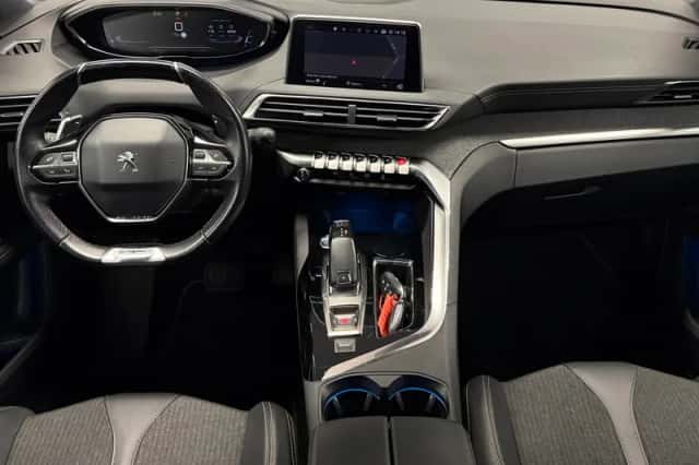 Peugeot 5008 (2020) thumbnail 3