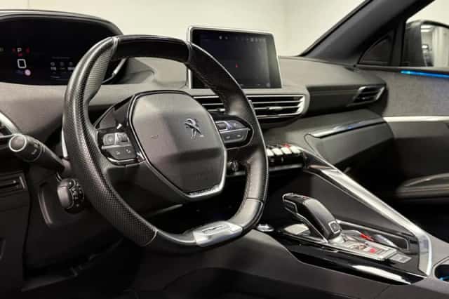 Peugeot 5008 (2020) thumbnail 5