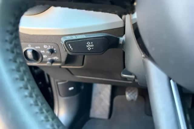 Audi Q2 (2019) thumbnail 6