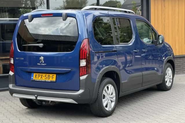 Peugeot Rifter (2019) thumbnail 2