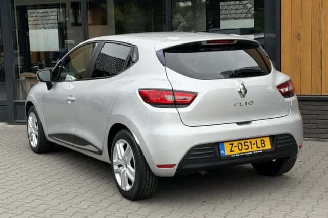 Renault Clio (2018) thumbnail 6