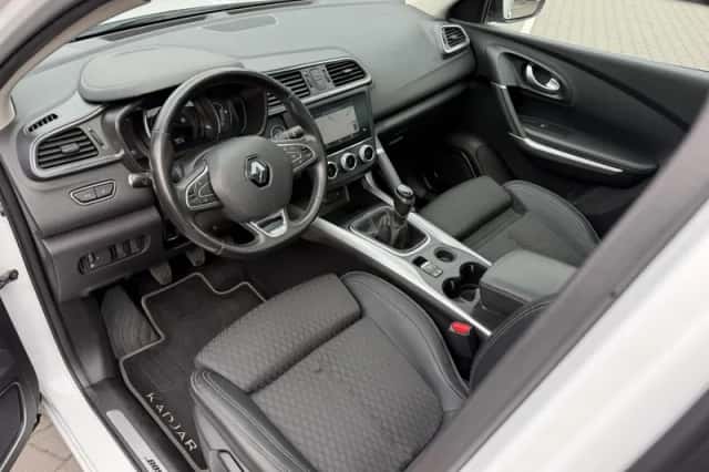 Renault Kadjar (2019) thumbnail 3