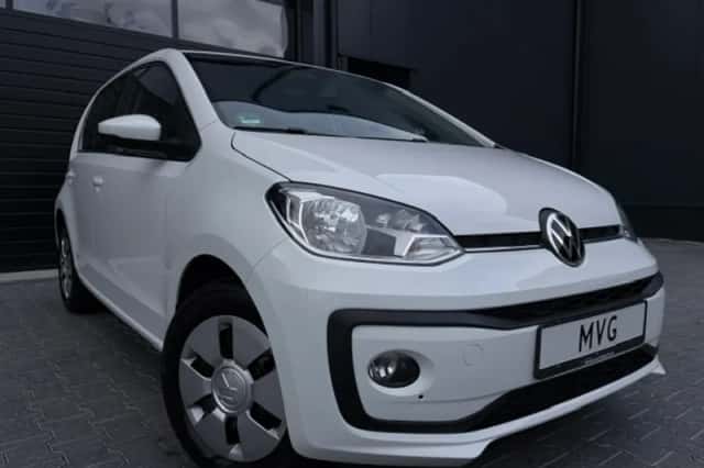 Volkswagen Up! (2021) thumbnail 2
