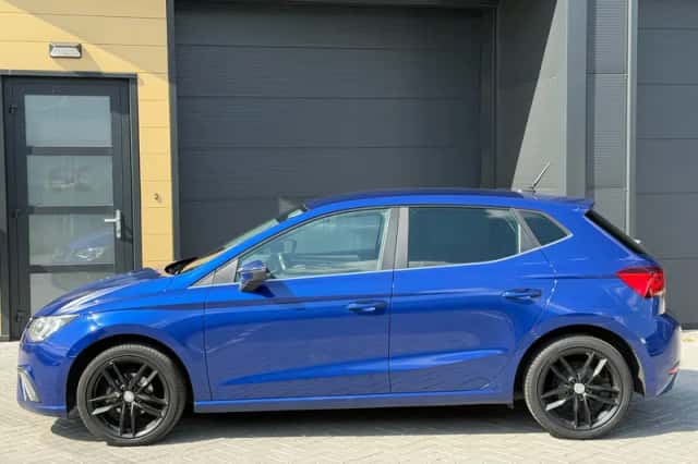 SEAT Ibiza (2018) thumbnail 3
