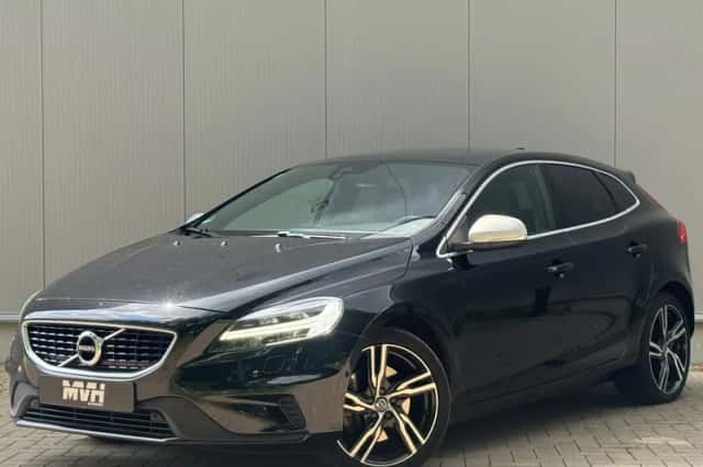 Volvo V40 (2019) thumbnail 1