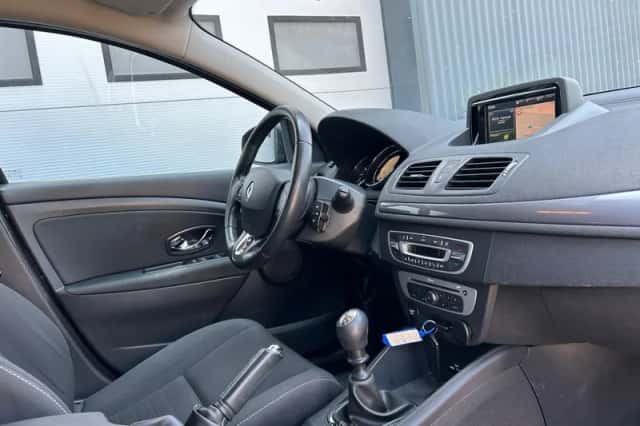 Renault Mégane (2015) thumbnail 6