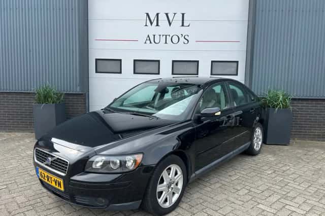 Volvo S40 (2005) thumbnail 1