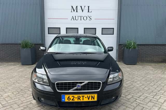 Volvo S40 (2005) thumbnail 2
