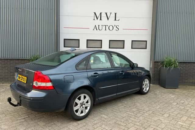 Volvo S40 (2006) thumbnail 3