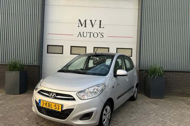 Hyundai i10 (2013) thumbnail 1