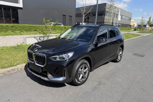 BMW X1 (2023) thumbnail 5