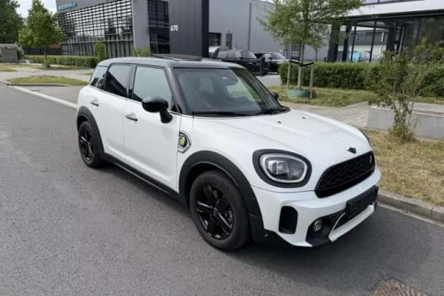MINI Countryman (2022) thumbnail 3