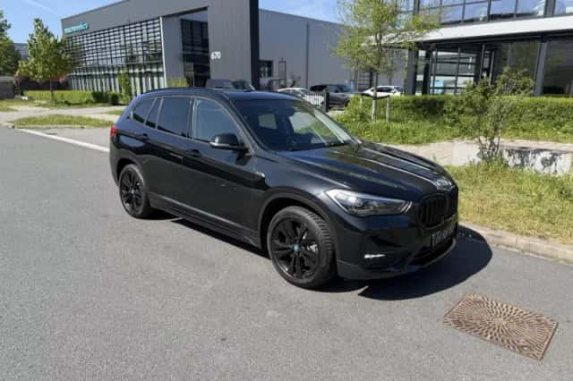 BMW X1 (2022) thumbnail 3