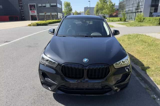 BMW X1 (2022) thumbnail 4