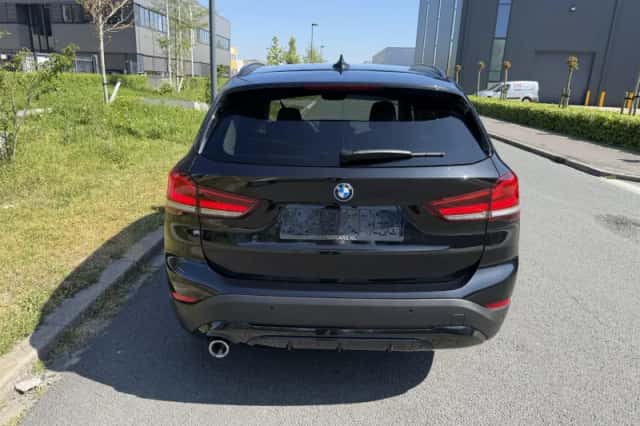 BMW X1 (2022) thumbnail 6