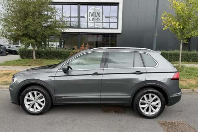 Volkswagen Tiguan (2017) thumbnail 5