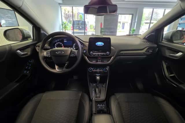 Ford Puma (2023) thumbnail 2