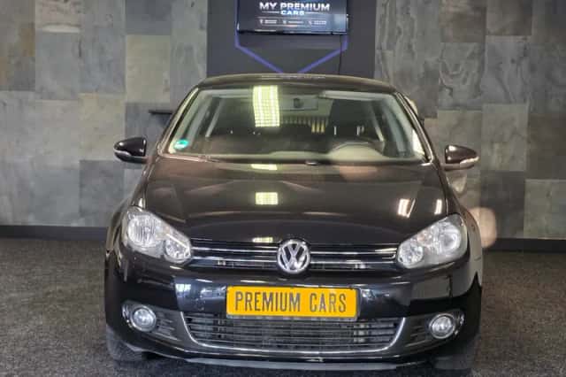 Volkswagen Golf (2012) thumbnail 4