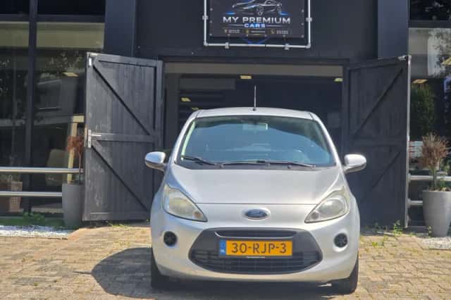 Ford Ka (2011) thumbnail 2