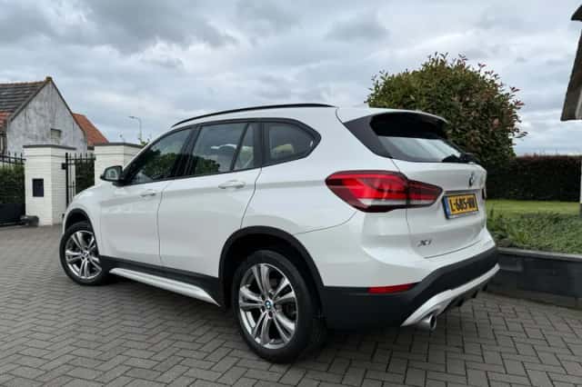 BMW X1 (2020) thumbnail 3