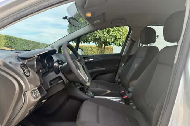 Opel Meriva (2011) thumbnail 5