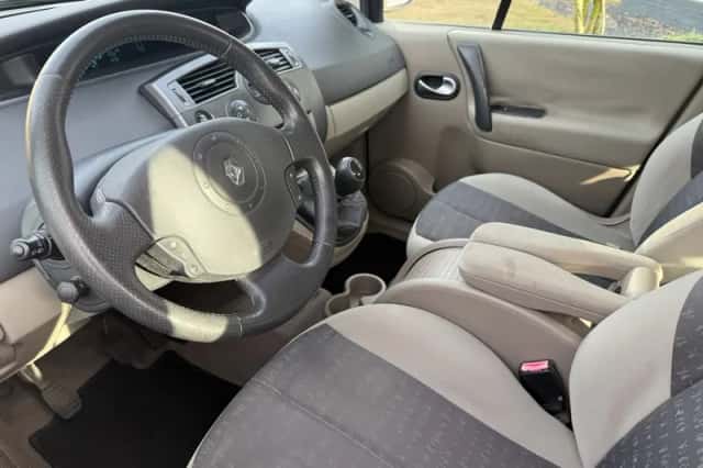 Renault Scénic (2006) thumbnail 6