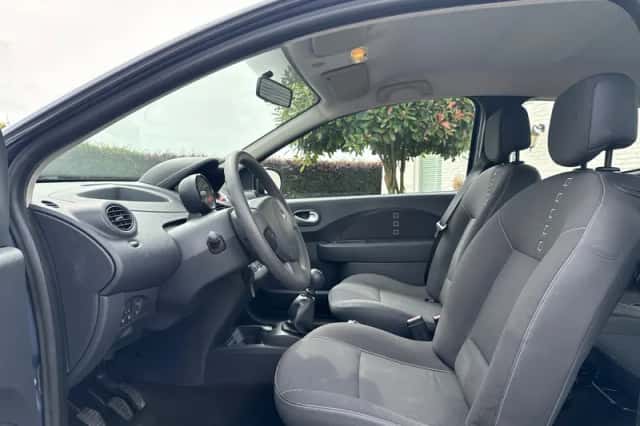 Renault Twingo (2011) thumbnail 5