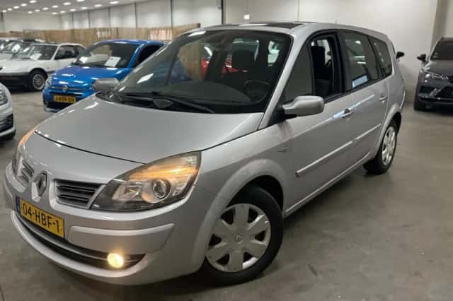 Renault Grand Scénic (2008) thumbnail 1