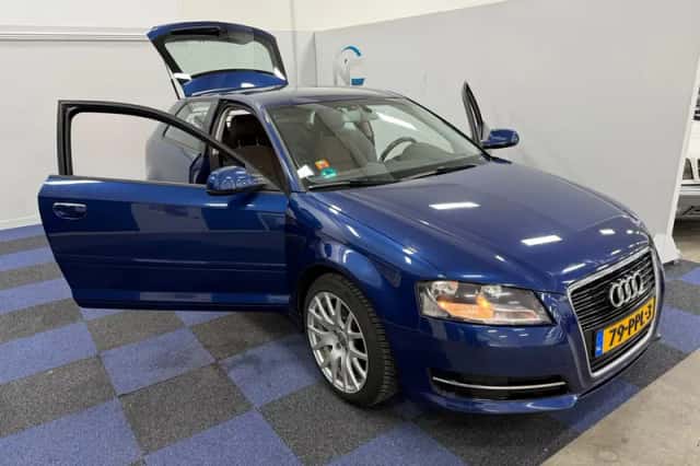 Audi A3 (2011) thumbnail 6