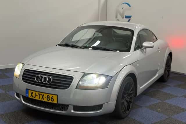 Audi TT (1999) thumbnail 4
