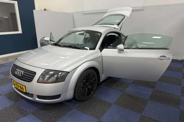 Audi TT (1999) thumbnail 5