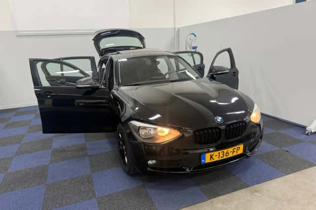 BMW 1-Serie (2011) thumbnail 5