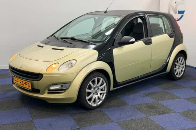 Smart ForFour (2005) thumbnail 2