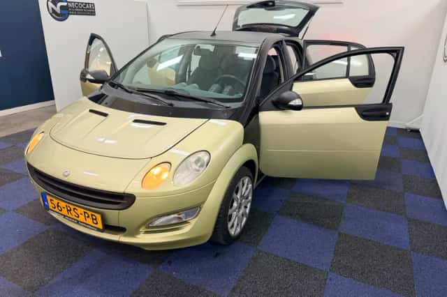 Smart ForFour (2005) thumbnail 3