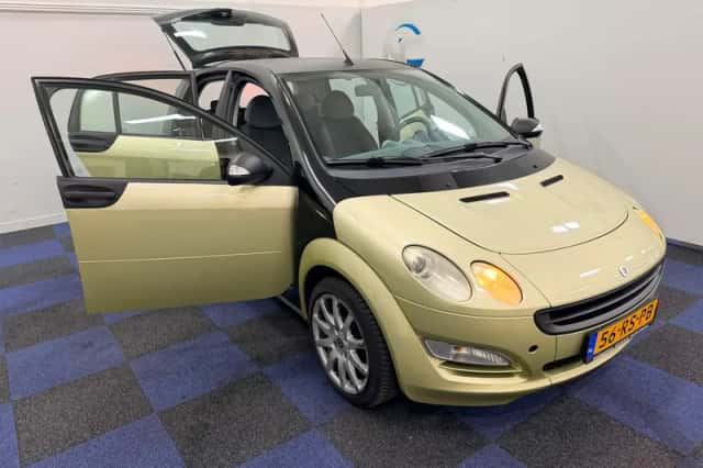 Smart ForFour (2005) thumbnail 5
