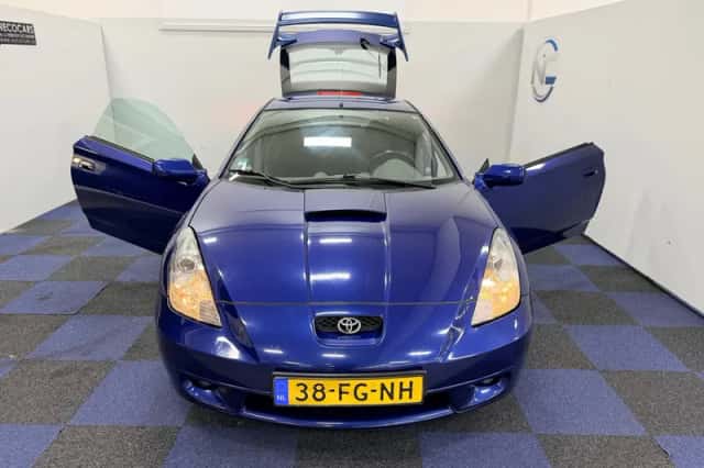 Toyota Celica (2000) thumbnail 6
