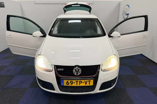Volkswagen Golf (2007) thumbnail 5