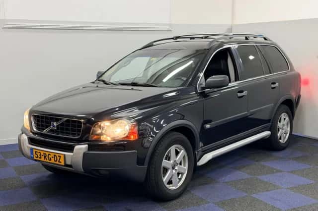 Volvo XC90 (2005) thumbnail 1