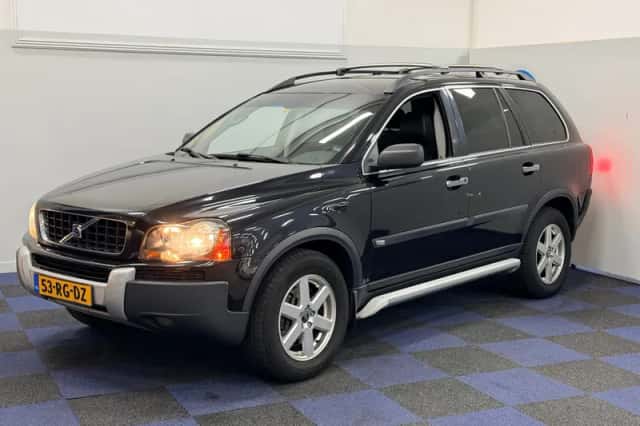 Volvo XC90 (2005) thumbnail 3