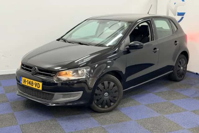 Volkswagen Polo (2012) thumbnail 1