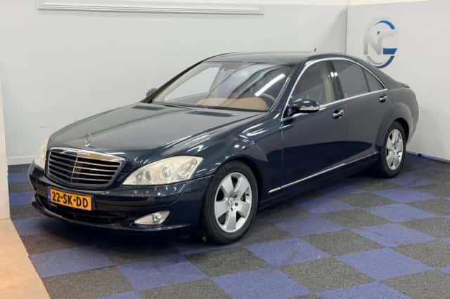 Mercedes-Benz S-Klasse (2006) thumbnail 2