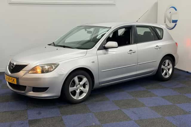 Mazda 3 (2004) thumbnail 3